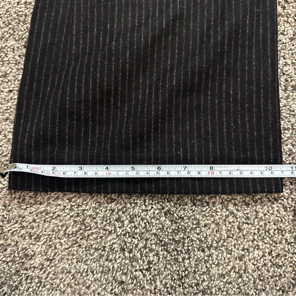 EUC Banana Republic Harrison Black Pinstripe Trousers with stretch. Women’s 4. - Picture 5 of 8